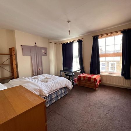 Lovely Victorian Flat For 6 In Stoke Newington London Exterior photo